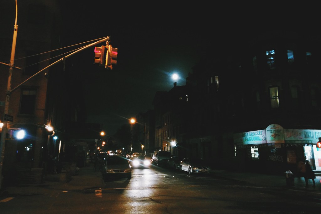 Connected Streetlights are Becoming the Nervous System of Smart Cities