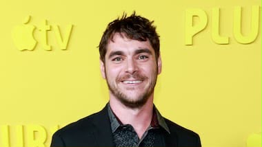 RJ Mitte, ‘Breaking Bad’ Star and Disability Rights Advocate, Dies at 34.